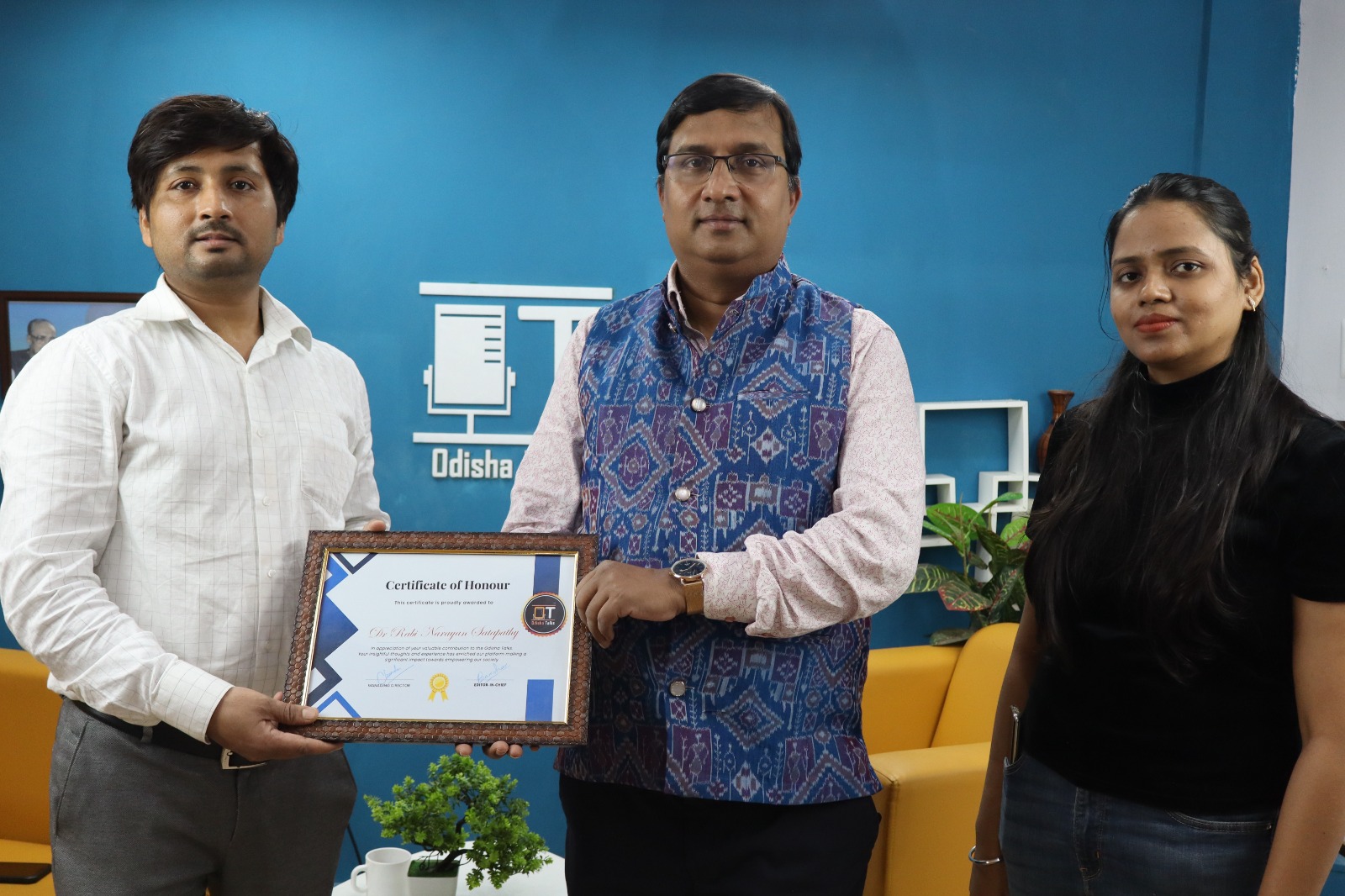 Dr Rabi Narayan Satapathy ( Gynecologist )  