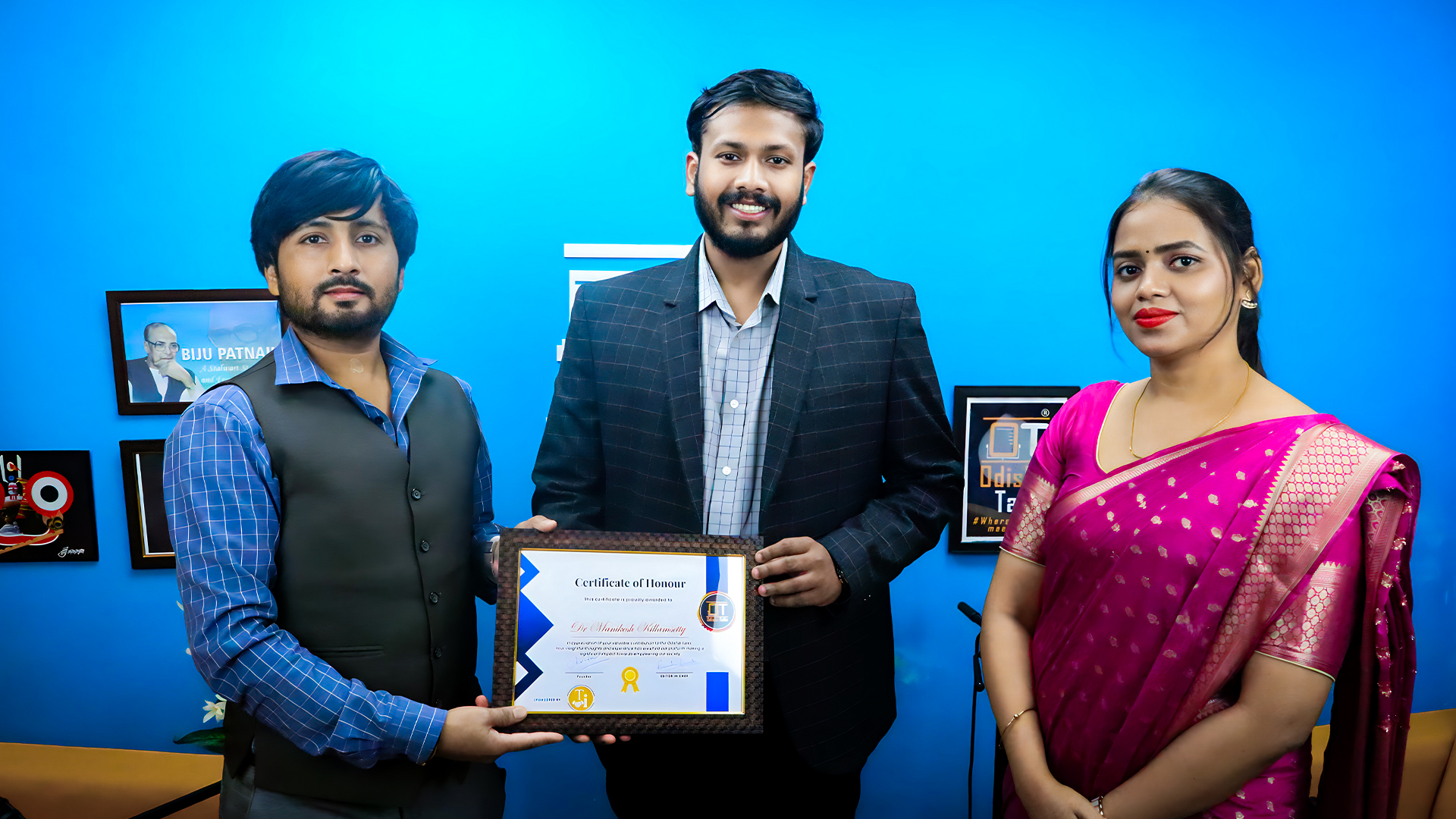 Dr. Manikesh Killamsetty ( Dentist & Maxillofacial Surgeon ) 