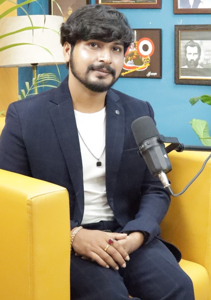 Odia Singer Tapu Tophan 